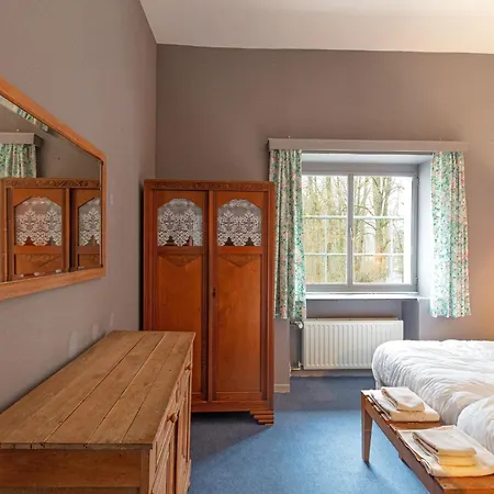 Pet-friendly Escape In *